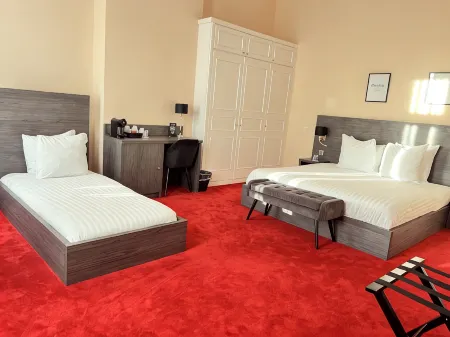 La Bourse Hotel