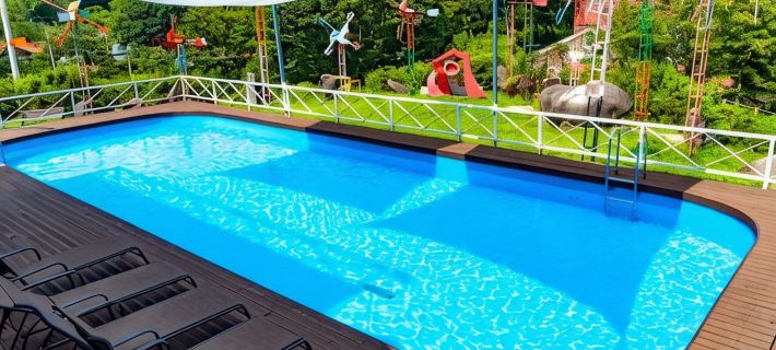 Baramheunjeok Glamping Caravan Hotels in Hapcheon-gun