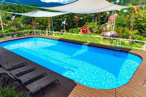 Baramheunjeok Glamping Caravan - Wifi