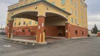 Spark by Hilton Rahway - 2-Star