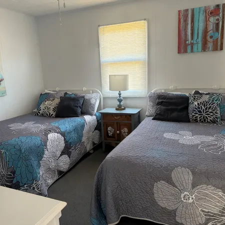 Little Haven Cottage - Ocean View 2 Bedroom Cottage with Beach Access.