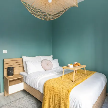 Cozy apartment-Centre ville Place d'Erlon- 5min Gare Centre - 2min TRAM