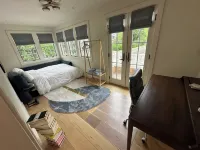 Modern Cottage Walk To Town & Beach