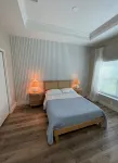 Discount for 30+day stays, fast Wi-Fi, work desk! Pet friendly! Close to beaches - 3 stjerner