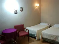 Alicia Hotel & Restaurant エンバカデロ周辺のホテル