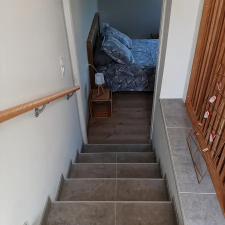 T2 house with small adjoining plot, very nice.