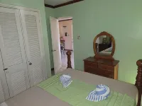 NEGRIL OCEAN VIEW APARTMENT - Homestays