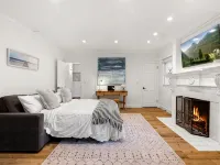 Montecito Beach House w/Hot Tub & Cold Plunge - Walk to Beach and Restaraunts Hotels in Montecito