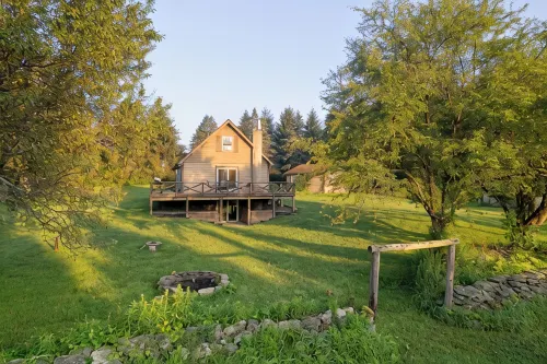 Elk Mountain Vacation Home on 21 Acres