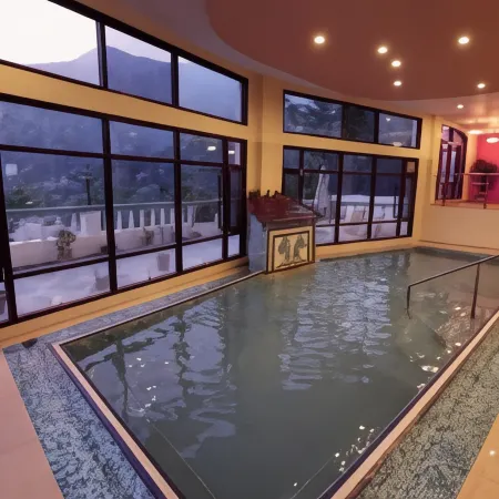 Hotel Hot Spring & Health Care