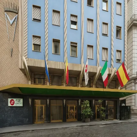 Exe Majestic Отели рядом с достопримечательностью «Ла Нунзиателла»