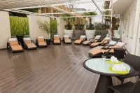New Day Hotel