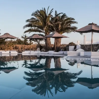 Ostraco Suites Hotels near Megali Ammos Beach