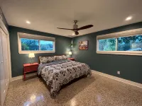 Private Pool Home. 7 Mins to the Beach! Arcade. Perfect Retreat Rain or Shine! - 3-Star