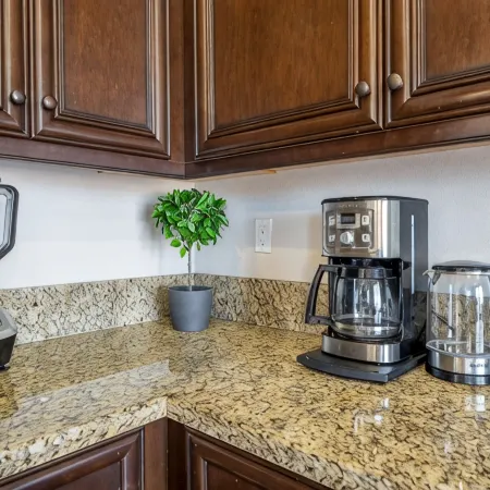 Spacious Home 7mi to Beach, King Bed, Spa, Firepit, Games, Perfect for Groups