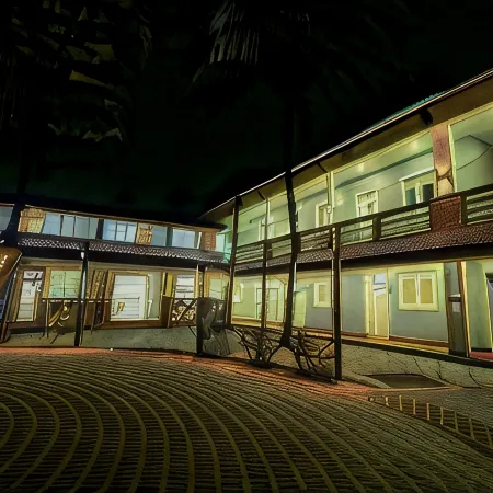 Gold Beach Villa