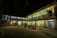 Gold Beach Villa