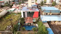 Igatpuri Hill Retreat - parking
