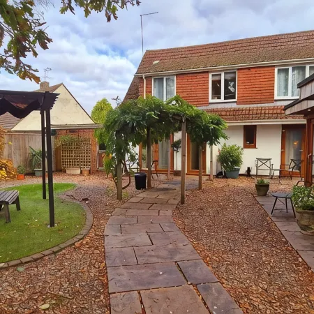 Oak Tree Rooms Ltd