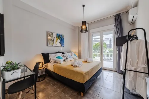 Bijou Apartment in Glyfada Center