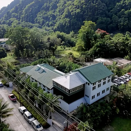 Villa Copthall