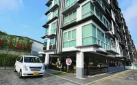 The House Hotels in 