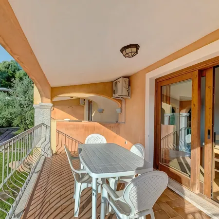 The Fantastic Residenza Badus 1 Bedroom Apartment Sleeps 4 No0810