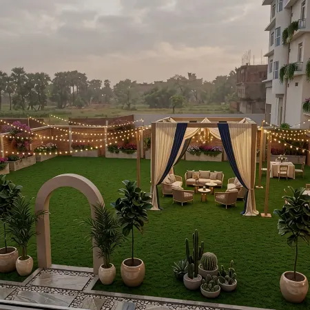 Hotel Royal Ashoka