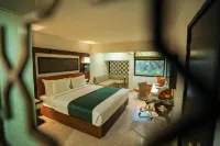 Avari Lahore Hotel