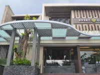 SWEET GARDEN BOUTIQUE GUEST HOUSE Hotels near Perpustakaan kota Malang