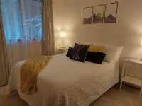 Cozy Mountain house /fenced /ev /flex space /wifi / Hot tub /fireplace / Lake!!! - 3-Star