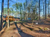 Beautiful home in the heart of Raleigh, perfect blend of convenience & comfort. Hotels in Meredith