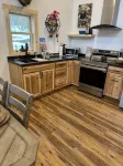 Quite/Peaceful country setting in the woods cabin/house - Chalets