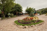 Hotel Park Rodnik - 駐車場
