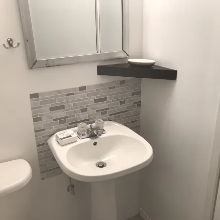 Spacious one bedroom suite
