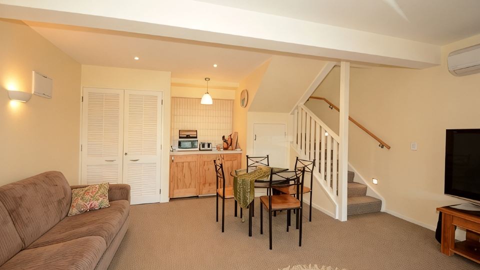 Baldwin Street Bnb