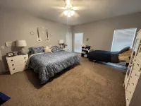 Accessible lake-front 4 bedroom home with TONS of outdoor covered space! - 3 étoiles