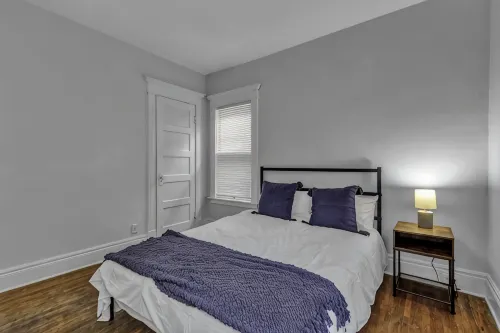 Beautifully Renovated 3 bedroom Elmwood Village Apt - 2 Sao