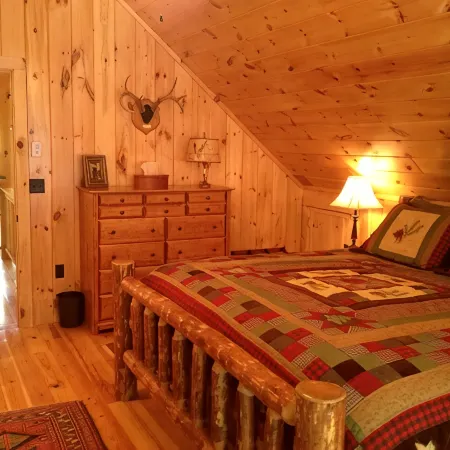 Log Home Nestled Between The White Mountains and The Lakes Region