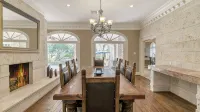 Gorgeous Retreat w/private Pickleball court!!! Only 3 min from Sandalwood Manor - Private Pools