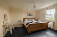 Luxury Holiday Cottage, Beach with Great Sea Views, Broad Haven, Pembrokeshire - Wifi