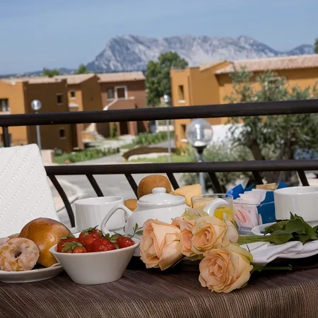 Terradimare Resort&Spa Отели рядом с достопримечательностью «Пляж Лу-Импосту»
