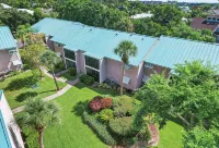 Ideal location Siesta Key - 3-Star