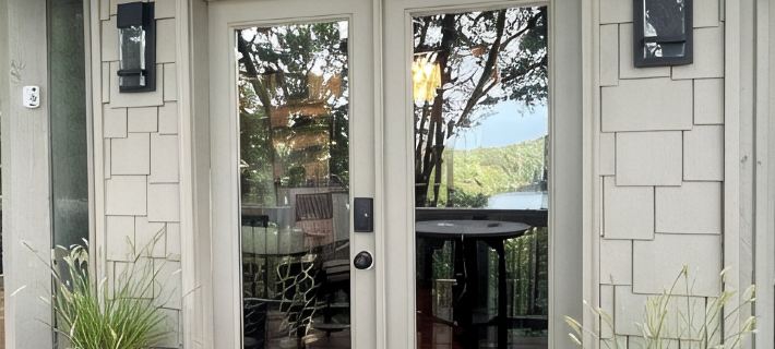 Romantic Couples Cabin in Big Canoe, Lake & Mountain View, Hot Tub, Gas Logs 피컨스 카운티 호텔