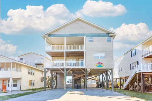 5bed/5bath house with heated pool and fire pit! - 4-Star