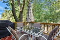 -Peloton Bike+Tread-Fenced Outdoor Space-Deck+Grill-Luxury Beds- - balcón