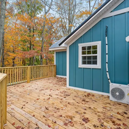 Beautiful cabin just seconds from Dale Hollow Lake!