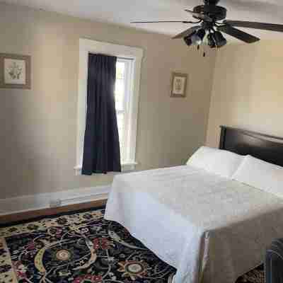 Renwick Mansion Guest House Rooms