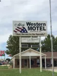 Western Motel - parking