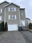 Beautiful two-story home close to downtown worcester 5beds-4bedroom - 3-Star